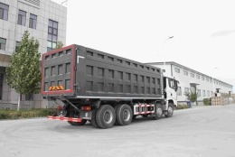 самосвал 8х4 Евро 5 Шахман (1)